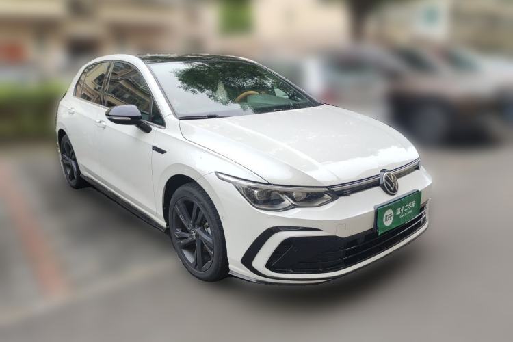 Used Volkswagen Golf 2021 280TSI DSG R-Line Front Right 45 Deg