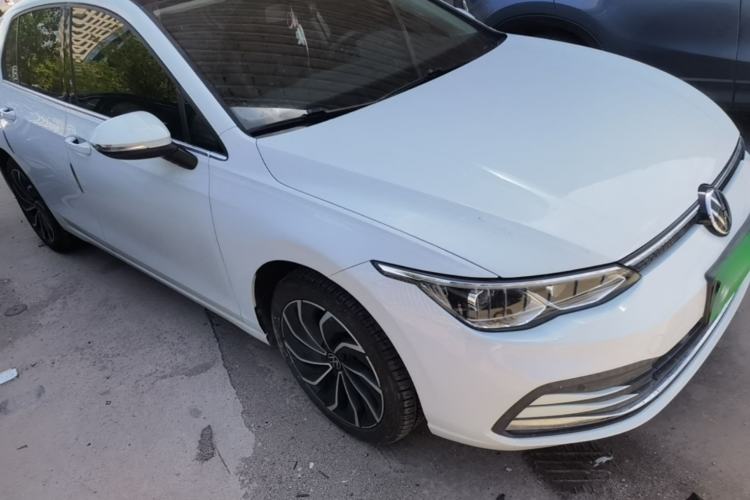 Used Volkswagen Golf 2021 280TSI DSG Pro Front Right 45 Deg