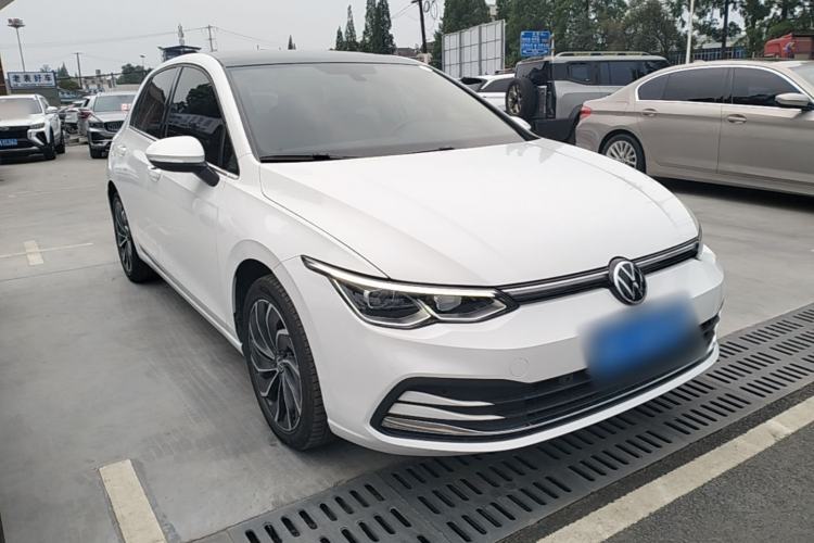 Used Volkswagen Golf 2021 280TSI DSG Pro Front Right 45 Deg