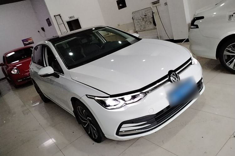 Used Volkswagen Golf 2021 280TSI DSG Pro Front Right 45 Deg