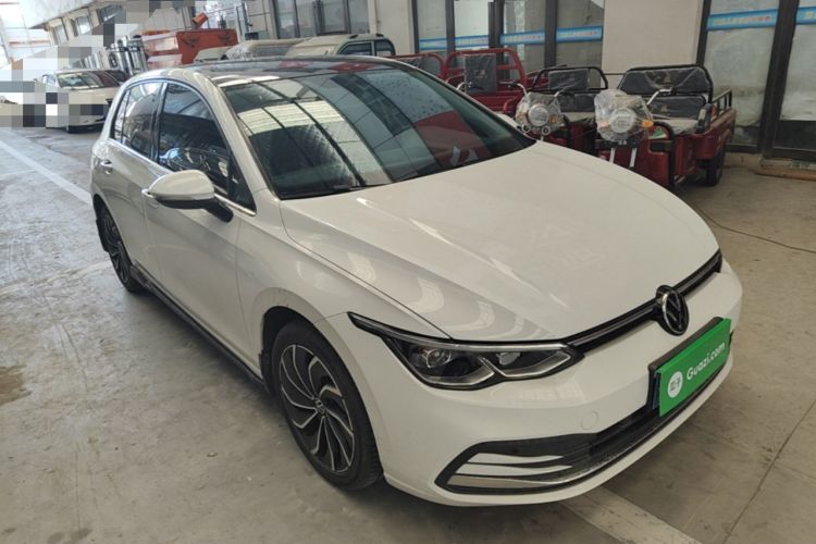 Used Volkswagen Golf 2021 280TSI DSG Pro Front Right 45 Deg