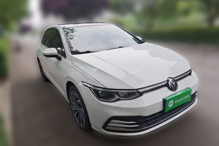 Used Volkswagen Golf 2021 280TSI DSG Pro Front Right 45 Deg