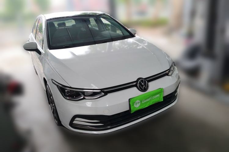 Used Volkswagen Golf 2021 280TSI DSG Pro Front Right 45 Deg