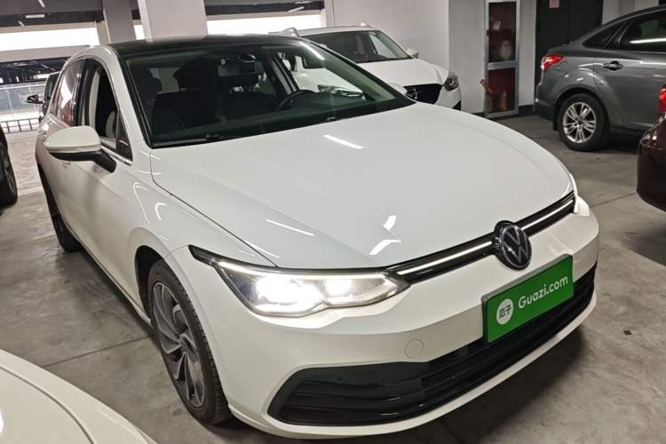 Used Volkswagen Golf 2021 280TSI DSG Pro First Edition Front Right 45 Deg
