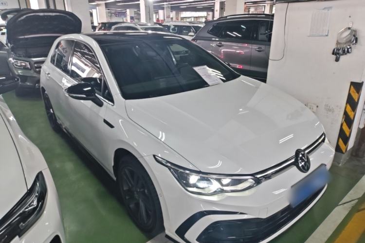 Used Volkswagen Golf 2021 280TSI DSG Pro First Edition Front Right 45 Deg