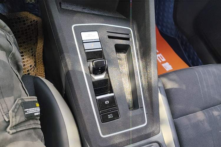 Used Volkswagen Golf 2021 200TSI DSG Pro Gear Lever