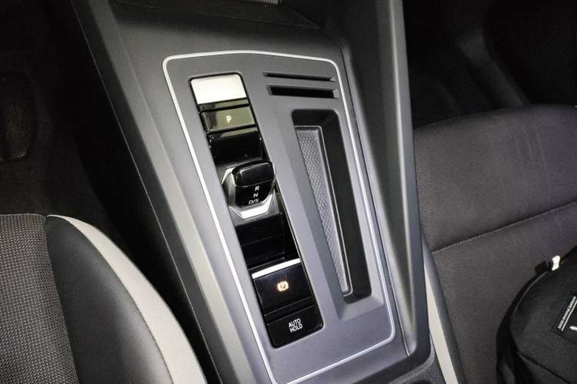 Used Volkswagen Golf 2021 280TSI DSG Pro Gear Lever