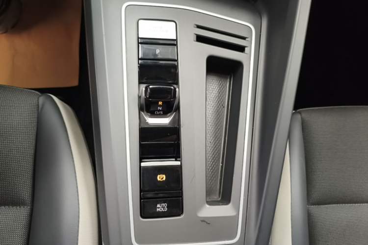 Used Volkswagen Golf 2021 280TSI DSG Pro Gear Lever