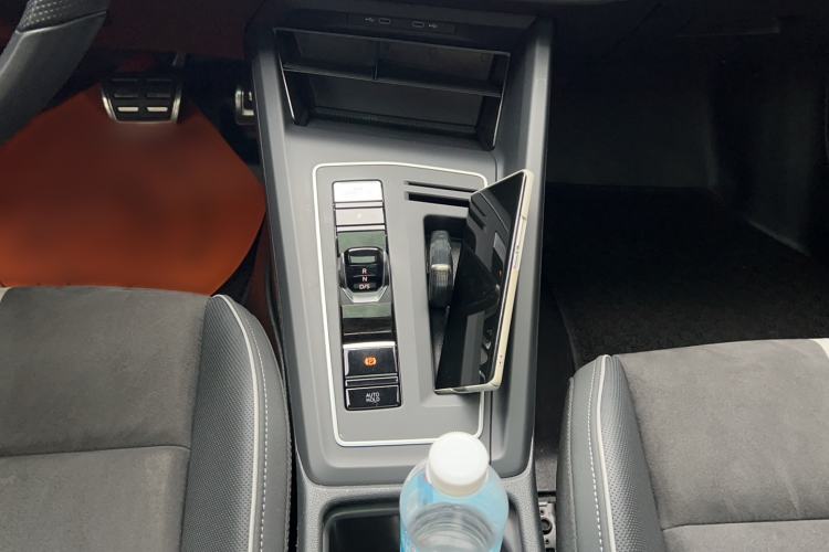 Used Volkswagen Golf 2021 280TSI DSG R-Line Gear Lever