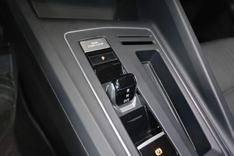 Used Volkswagen Golf 2021 280TSI DSG Pro Gear Lever