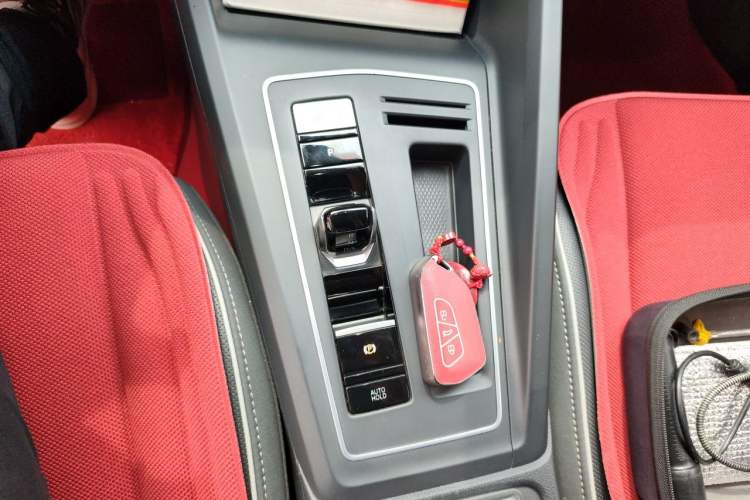 Used Volkswagen Golf 2021 280TSI DSG R-Line Gear Lever