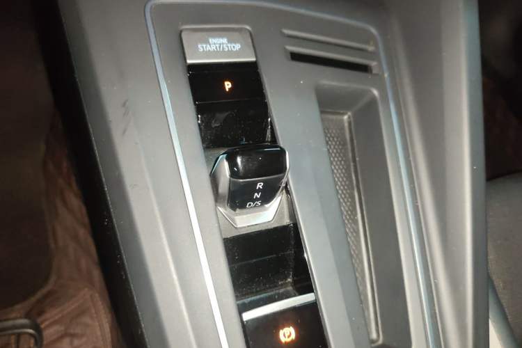 Used Volkswagen Golf 2021 280TSI DSG Pro Gear Lever