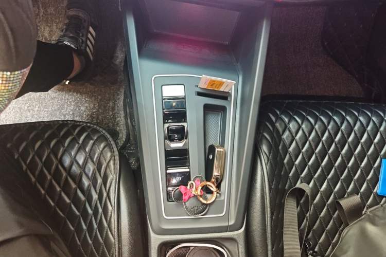 Used Volkswagen Golf 2021 280TSI DSG R-Line Gear Lever