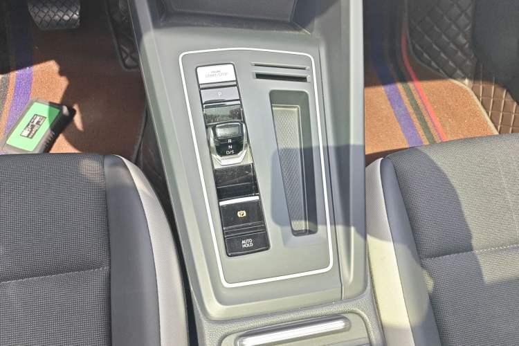 Used Volkswagen Golf 2021 280TSI DSG Pro Gear Lever