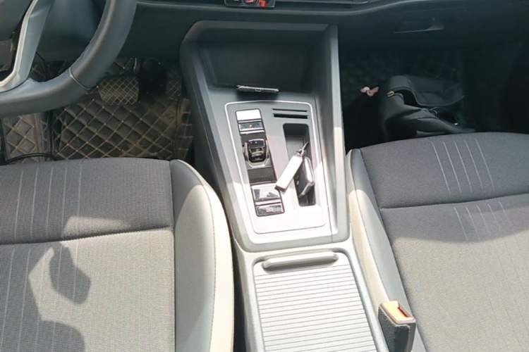 Used Volkswagen Golf 2021 280TSI DSG Pro Gear Lever