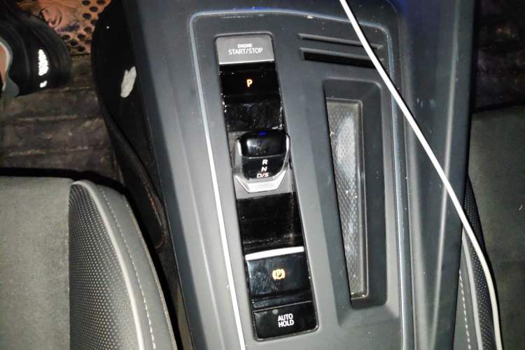Used Volkswagen Golf 2021 280TSI DSG R-Line Gear Lever