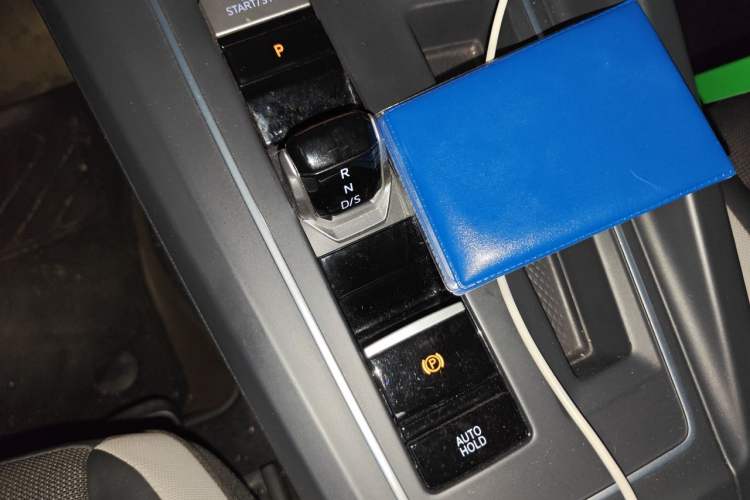 Used Volkswagen Golf 2021 280TSI DSG Pro First Edition Gear Lever