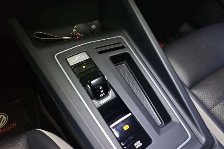 Used Volkswagen Golf 2021 280TSI DSG Pro Gear Lever