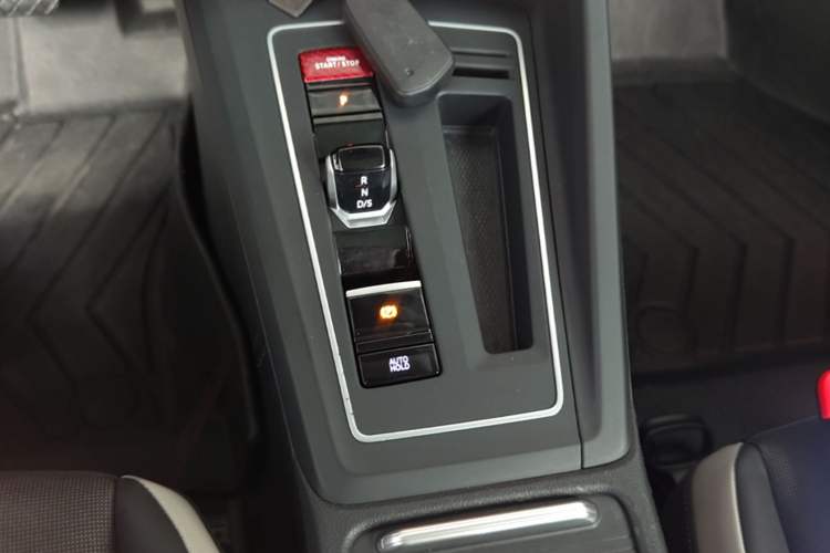 Used Volkswagen Golf 2021 280TSI DSG Pro Gear Lever