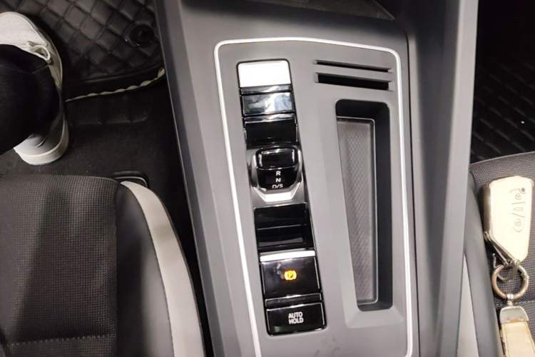Used Volkswagen Golf 2021 280TSI DSG Pro Gear Lever