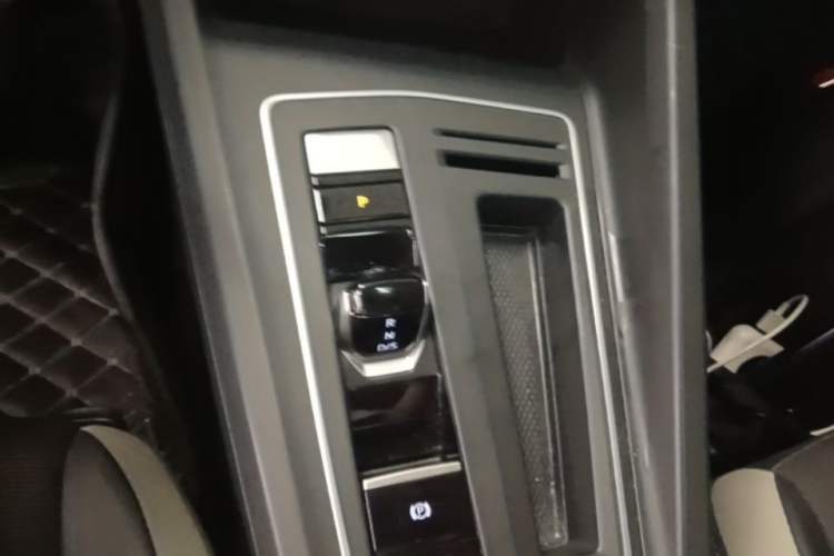 Used Volkswagen Golf 2021 280TSI DSG Pro Gear Lever