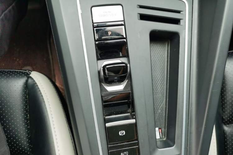 Used Volkswagen Golf 2021 280TSI DSG Pro Gear Lever