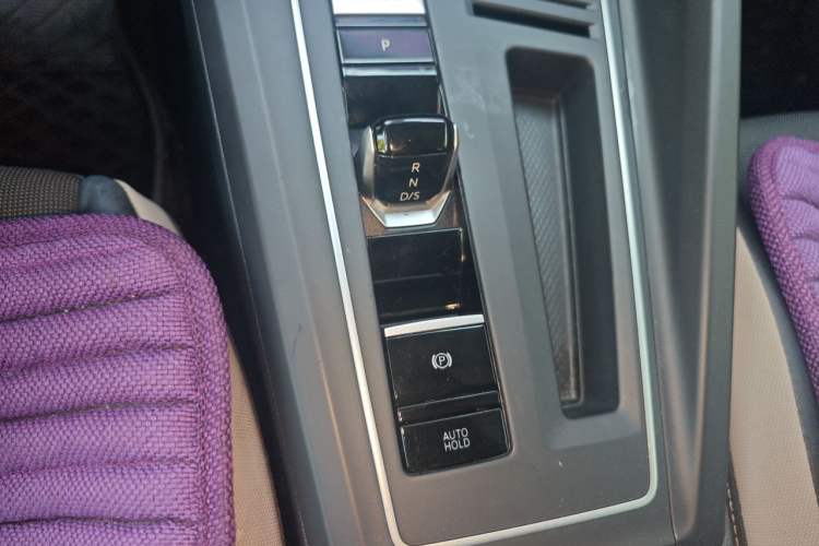 Used Volkswagen Golf 2021 280TSI DSG Pro Gear Lever