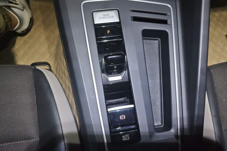 Used Volkswagen Golf 2021 280TSI DSG Pro Gear Lever