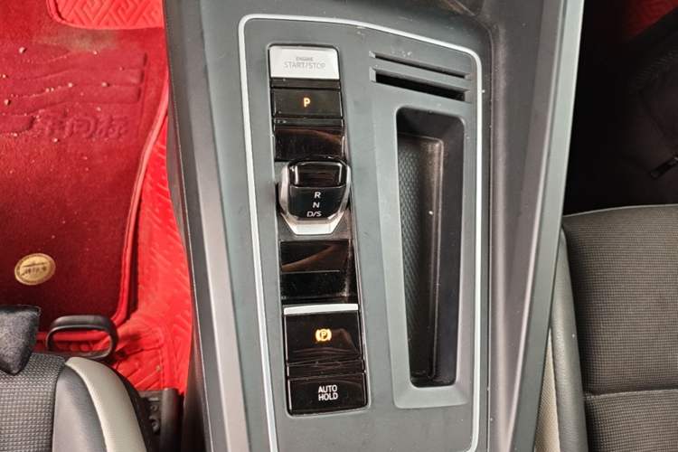 Used Volkswagen Golf 2021 280TSI DSG Pro Gear Lever