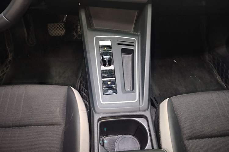 Used Volkswagen Golf 2021 280TSI DSG Pro Gear Lever