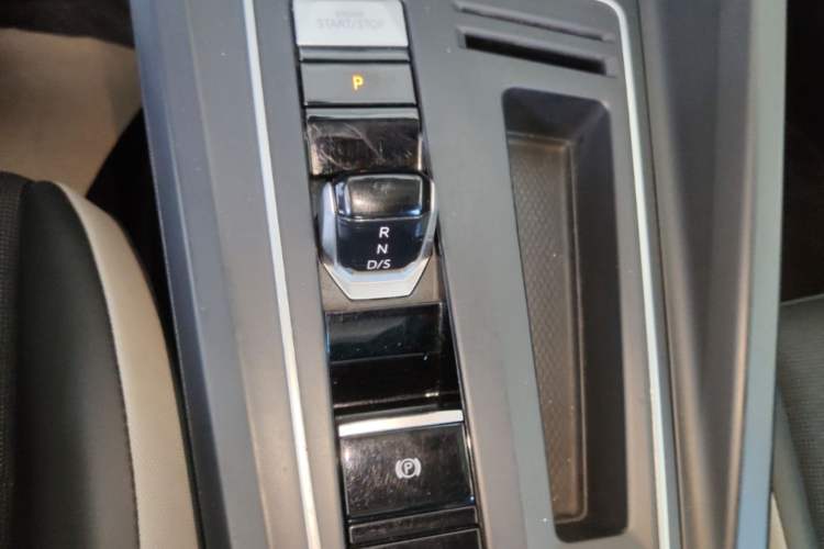 Used Volkswagen Golf 2021 280TSI DSG Pro Gear Lever