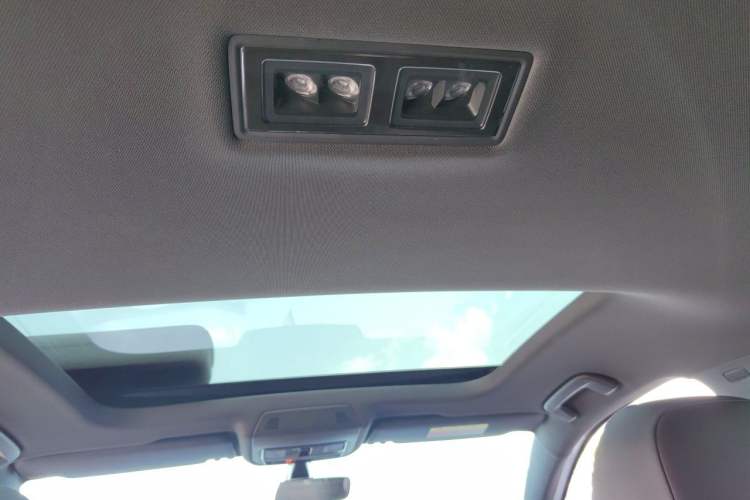 Used Volkswagen Golf 2021 280TSI DSG R-Line Headliner