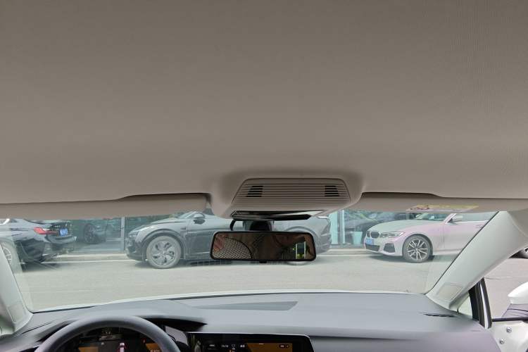 Used Volkswagen Golf 2021 200TSI DSG Headliner