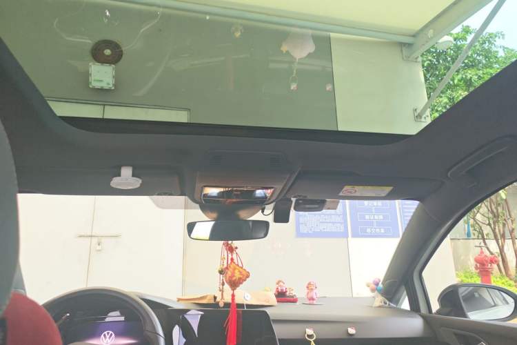 Used Volkswagen Golf 2021 280TSI DSG 30th Anniversary Edition Headliner