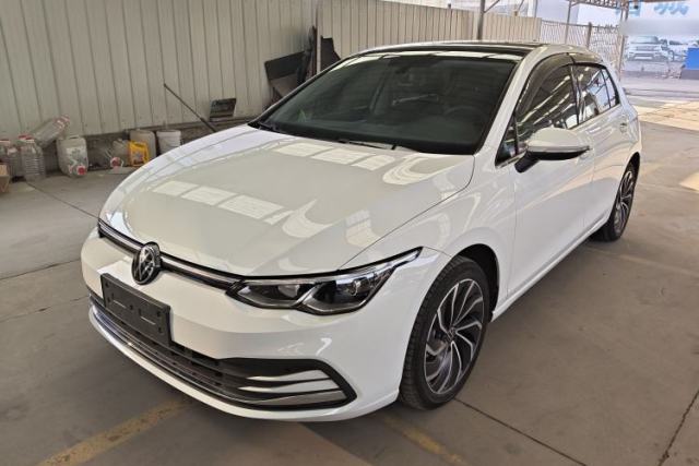 Ojetý Volkswagen Golf 2021 280TSI DSG Pro