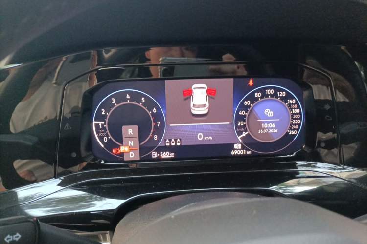 Used Volkswagen Golf 2021 280TSI DSG R-Line Instrument Cluster