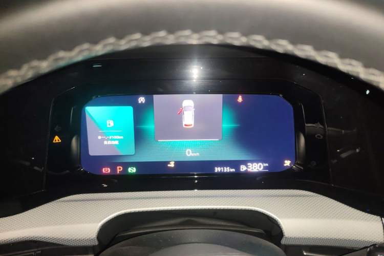 Used Volkswagen Golf 2021 280TSI DSG Pro Instrument Cluster