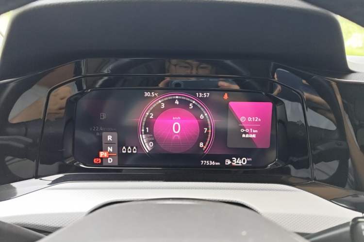 Used Volkswagen Golf 2021 280TSI DSG R-Line Instrument Cluster
