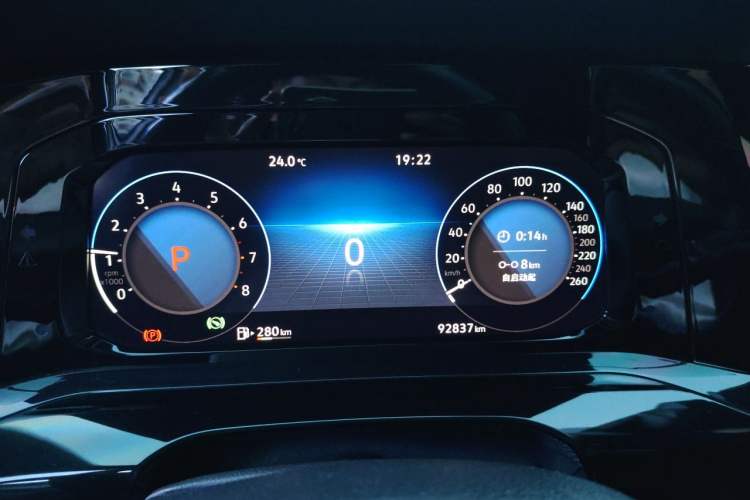 Used Volkswagen Golf 2021 280TSI DSG R-Line Instrument Cluster