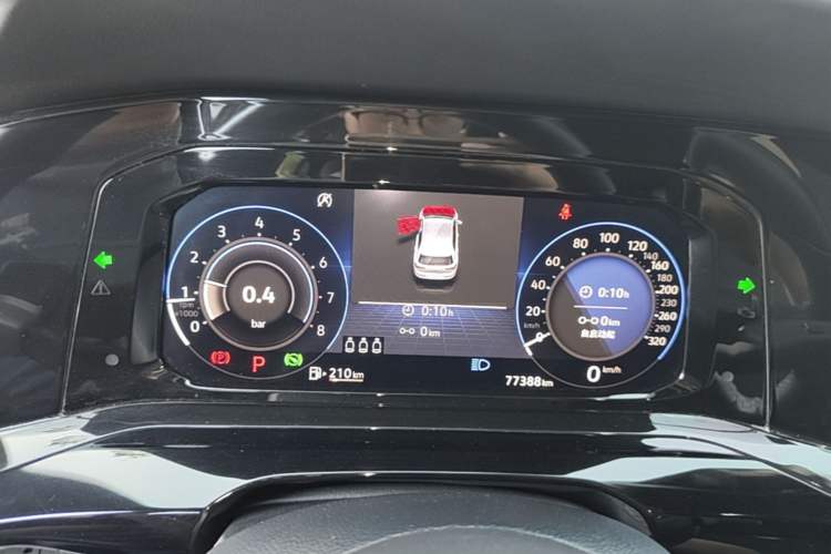 Used Volkswagen Golf 2021 280TSI DSG R-Line Instrument Cluster