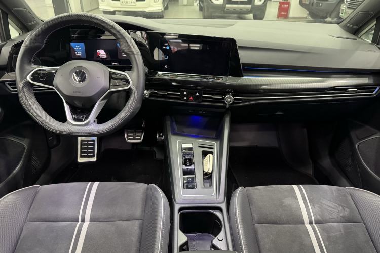 Used Volkswagen Golf 2021 280TSI DSG R-Line Interior 1