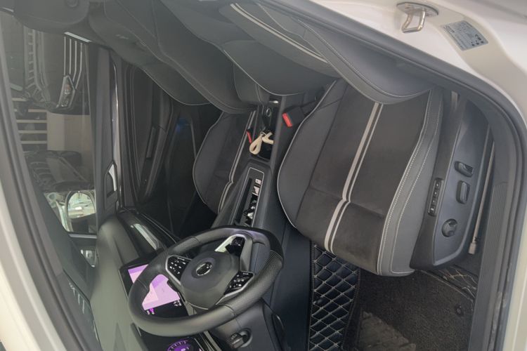 Used Volkswagen Golf 2021 280TSI DSG R-Line Interior 1