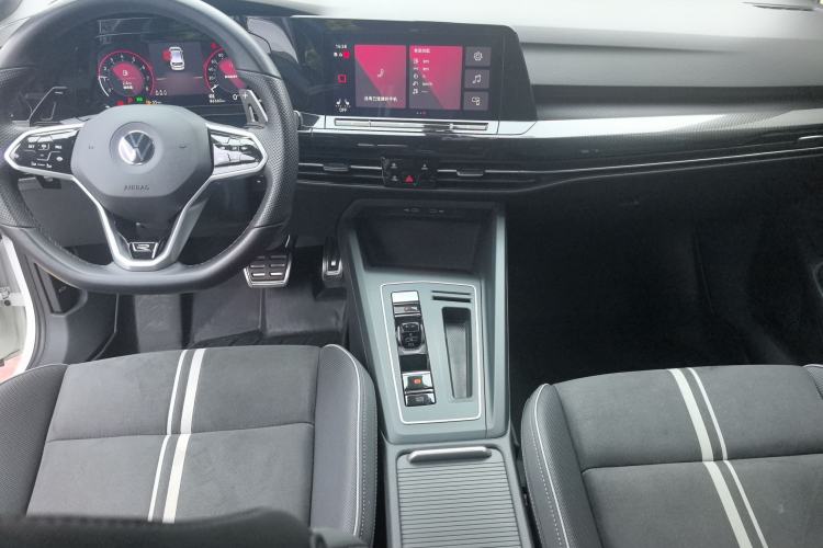 Used Volkswagen Golf 2021 280TSI DSG R-Line Interior 1