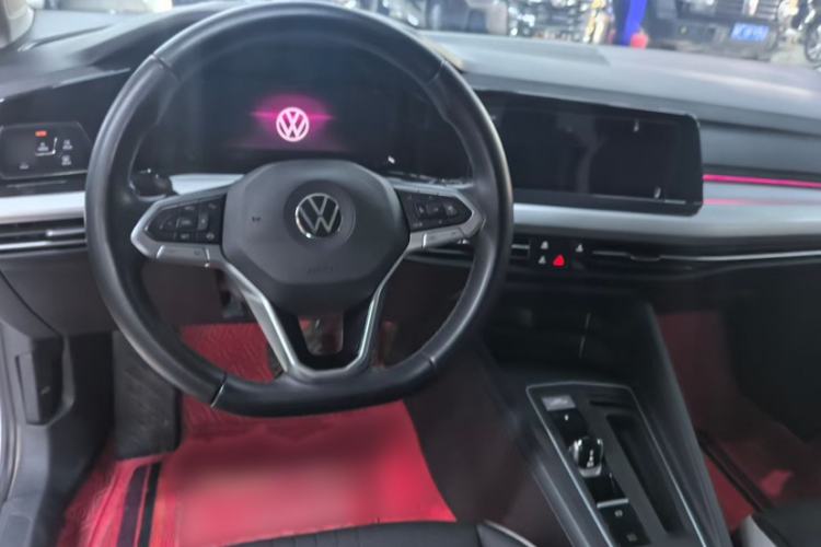 Used Volkswagen Golf 2021 280TSI DSG Pro First Edition Interior 1