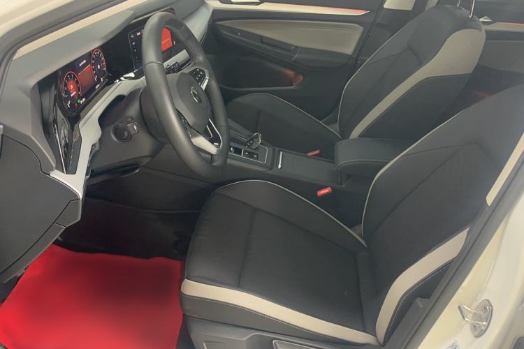 Used Volkswagen Golf 2021 280TSI DSG Pro Interior 1