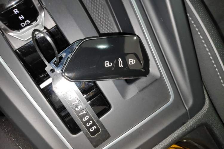 Used Volkswagen Golf 2021 280TSI DSG Pro Interior 1