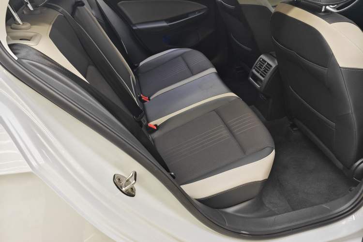 Used Volkswagen Golf 2021 280TSI DSG Pro Interior 12