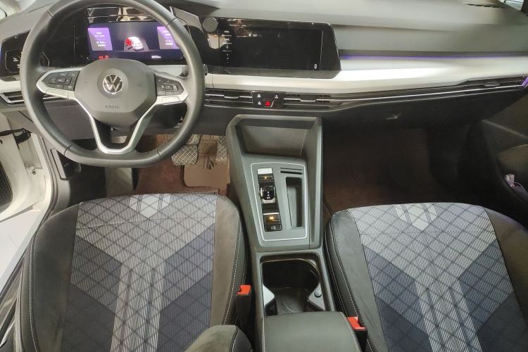 Used Volkswagen Golf 2021 280TSI DSG Pro Interior 2