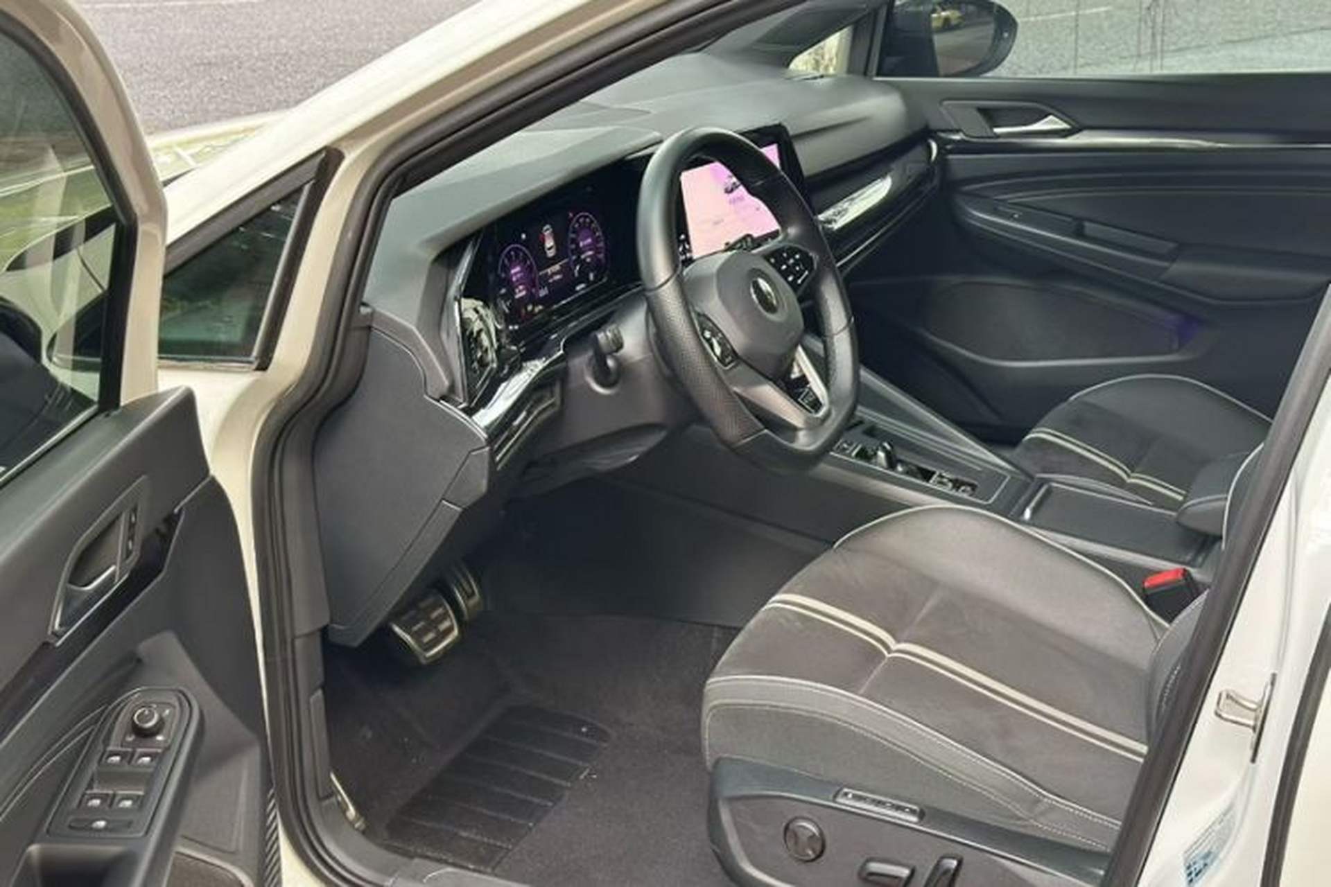 Used Volkswagen Golf 2021 280TSI DSG R-Line Interior 2