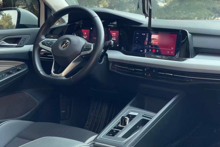 Used Volkswagen Golf 2021 280TSI DSG 30th Anniversary Edition Interior 2